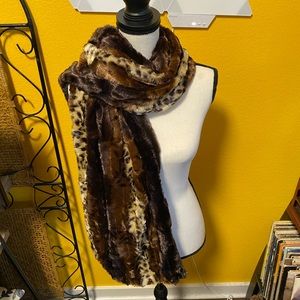 BOGO Vintage Faux Neck Fur